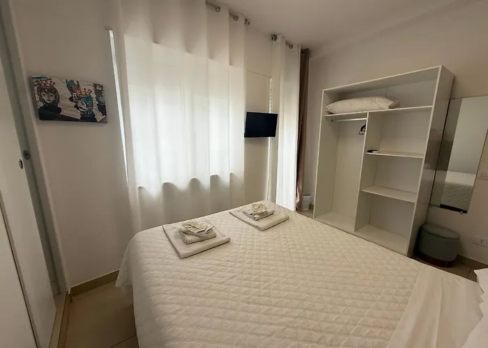 Four Rooms Naxos Giardini Naxos