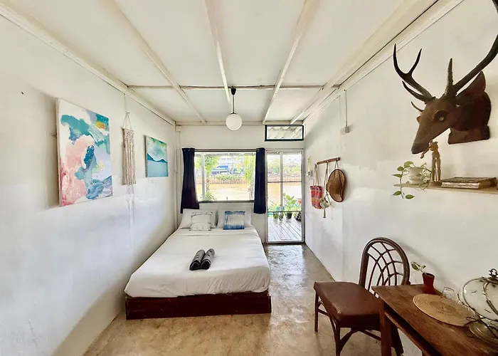 Ban Narai River Guesthouse Chiang Mai