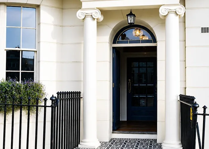 Hotel Brighton House