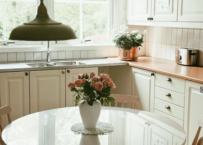 Anna'S Bed & Kitchen Vandrarhem Varberg