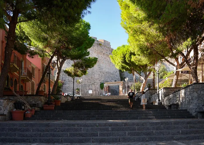 Bed and Breakfast L'Antico Borgo Milazzo
