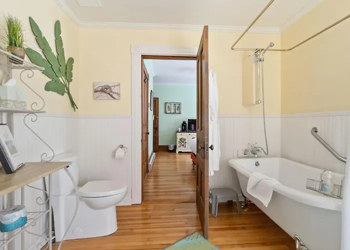 Alicion Bed & Breakfast Lunenburg