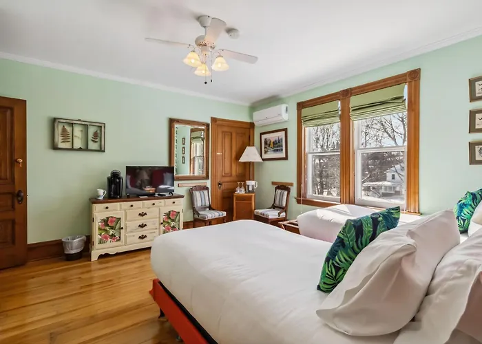 Alicion Bed & Breakfast Lunenburg
