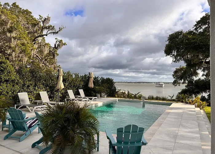 Waterway Bed & Breakfast Charleston