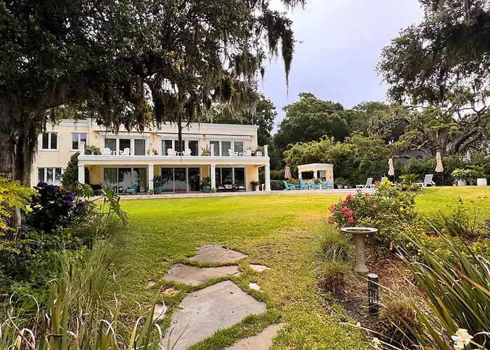 Waterway Bed & Breakfast Charleston