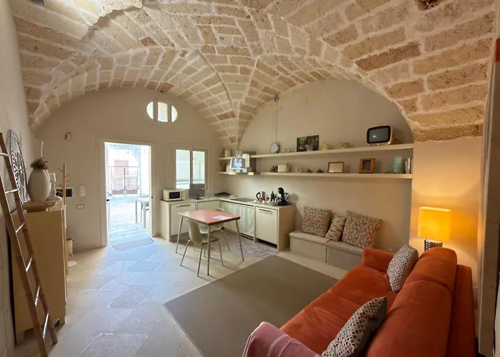 Bed and Breakfast Palazzo de Carlo e il parco dei 7 pozzi Lecce