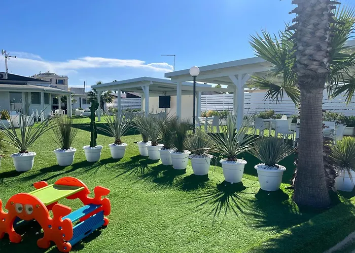 Aurora Beach & Suite Margherita Di Savoia