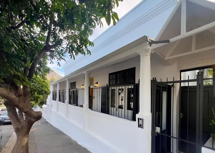 Liberty Lodge Guest House Cape Town