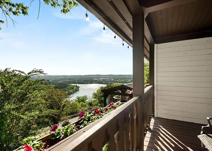 Historic Riverview Inn Four Chattanooga