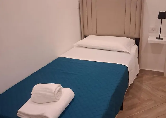 Bed and Breakfast Seven Duchesca Napoli
