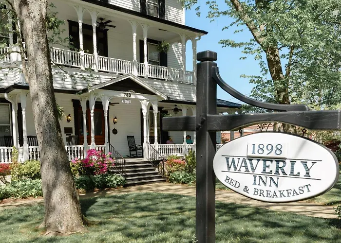 1898 Waverly Inn Hendersonville