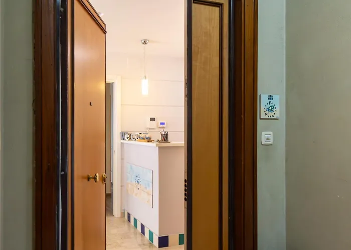 Fronte Del Porto Guesthouse Salerno