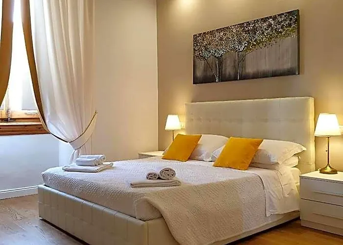 Pink Wolf Bed & Breakfast Florence