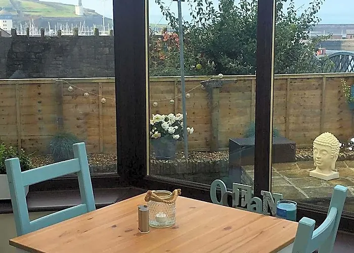 Lismore Guest House Whitehaven