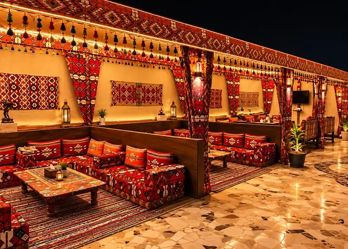 Crystal Pyramid Inn Cairo