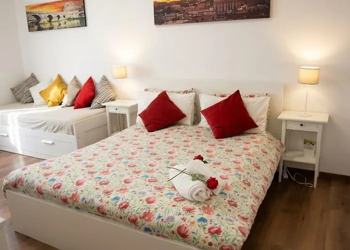 Sweet Home Piramide Rooms Rzym