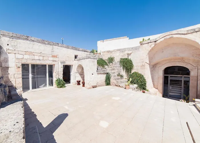 Masseria Monet Monopoli