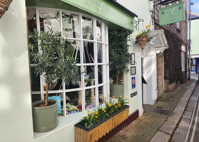 Anzac Street B&B Dartmouth