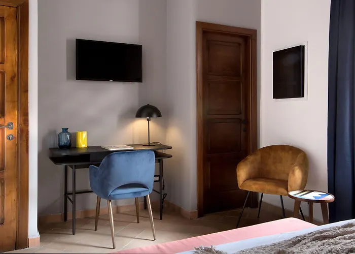 La Nova Bed And Museum Bed & Breakfast Naples