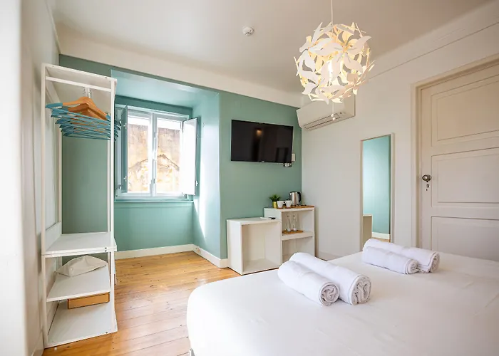 Vago Alcantara Suites Lisboa