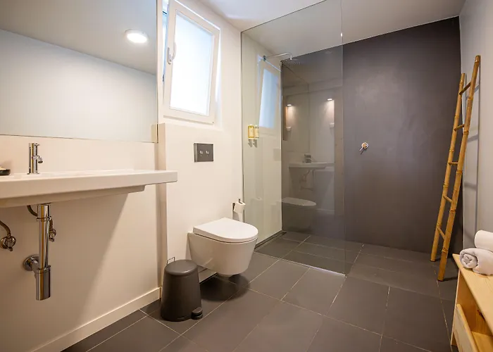 Vago Alcantara Suites Lisboa