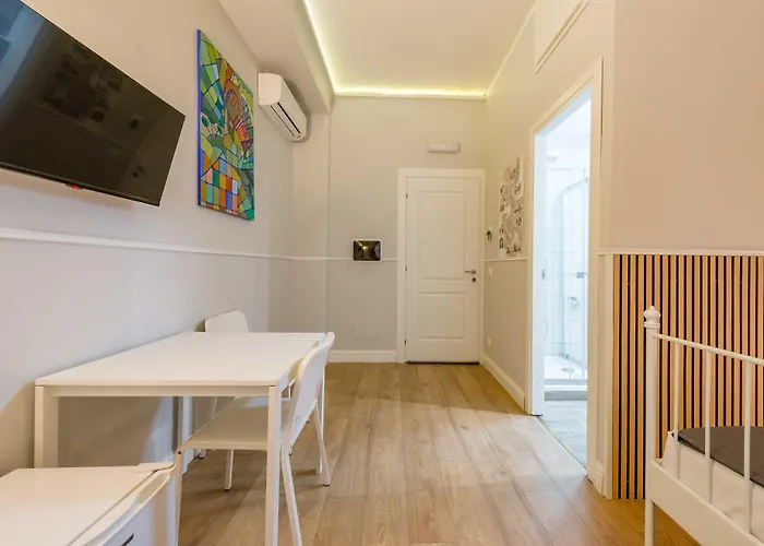 Un Attimo A Roma B&B