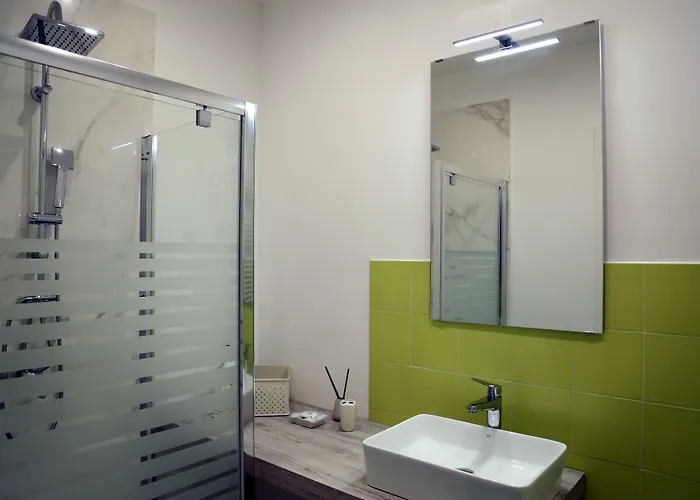 Garibaldi Rooms Naples