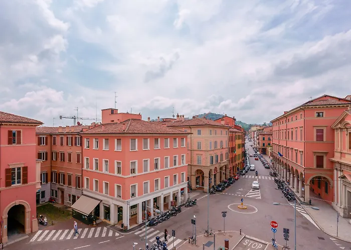 Attico Di Via D'Azeglio Bed & Breakfast Bologna