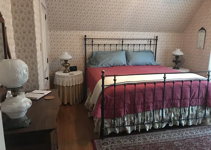 Maplecroft Bed & Breakfast Barre