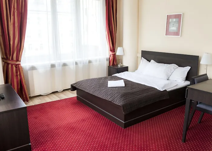 Bed and Breakfast SCSK Żurawia Warszawa