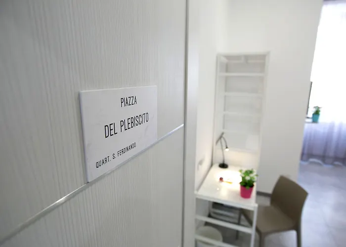 President Suites Naples