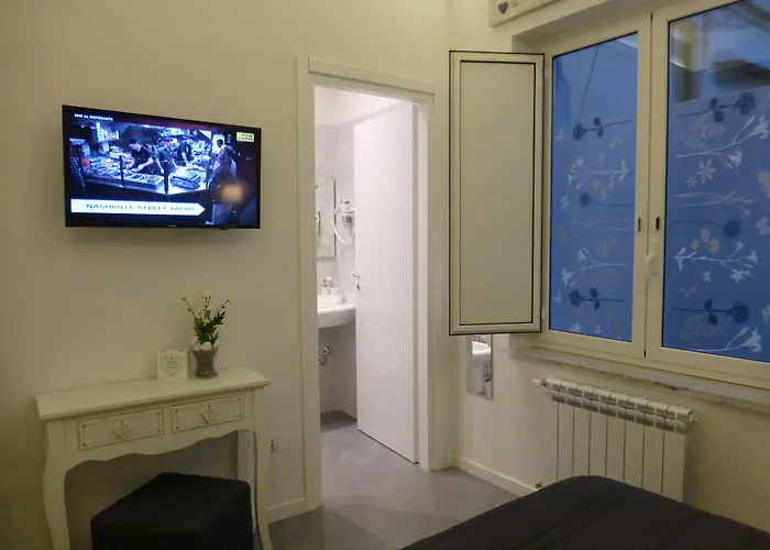 Sotto Le Stelle Ai Decumani Bed & Breakfast Naples