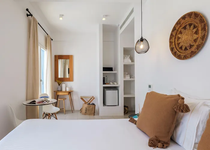 Bluetopia Suites Mykonos Town
