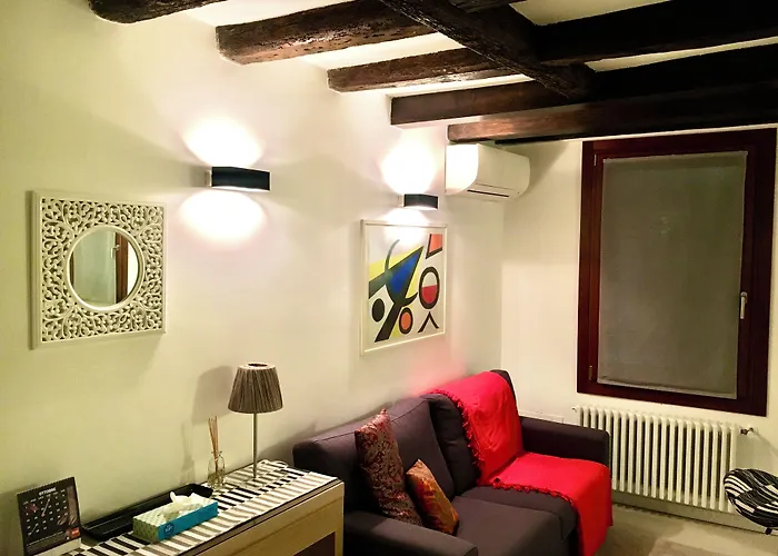B&B Fortuny Venice