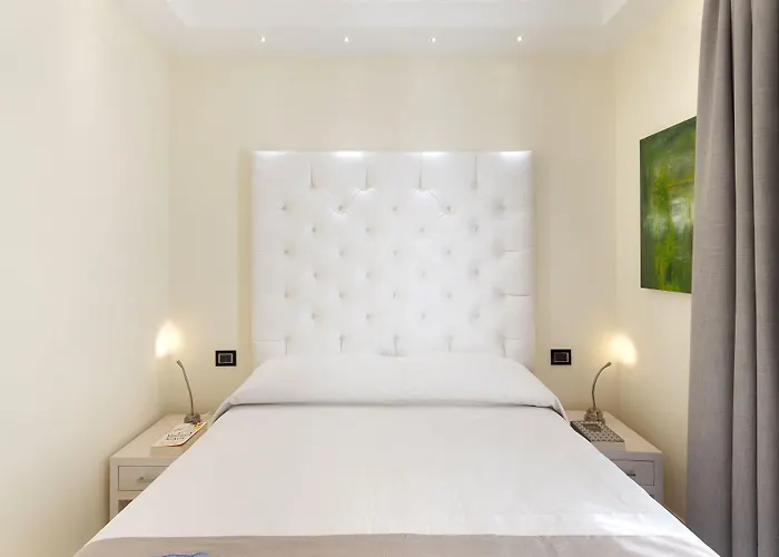 Palazzo Tritone & Abagnale Bed & Breakfast Sorrento