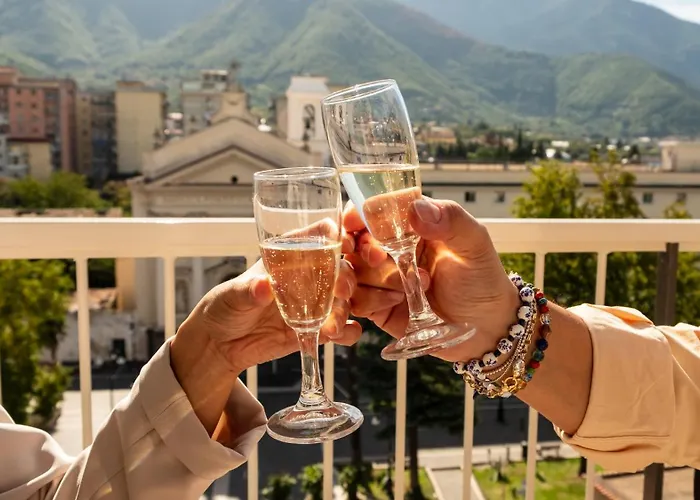Bed and Breakfast Domus Monasteire Pagani