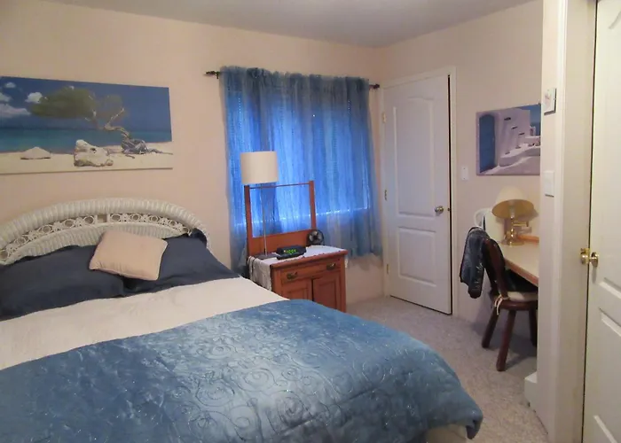 Bed and BreakfastDavis Bay