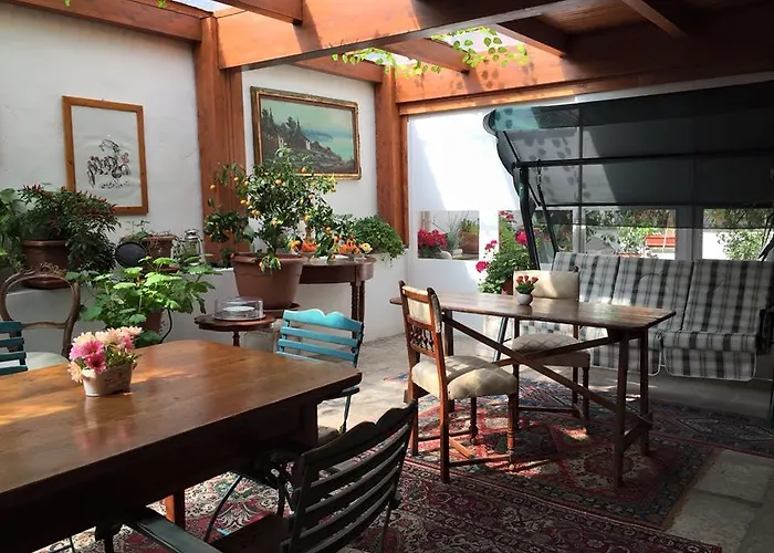 Bed and BreakfastBed And Breakfast Oz