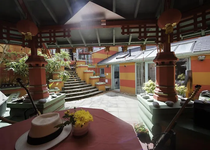 Bed and BreakfastDyehouse