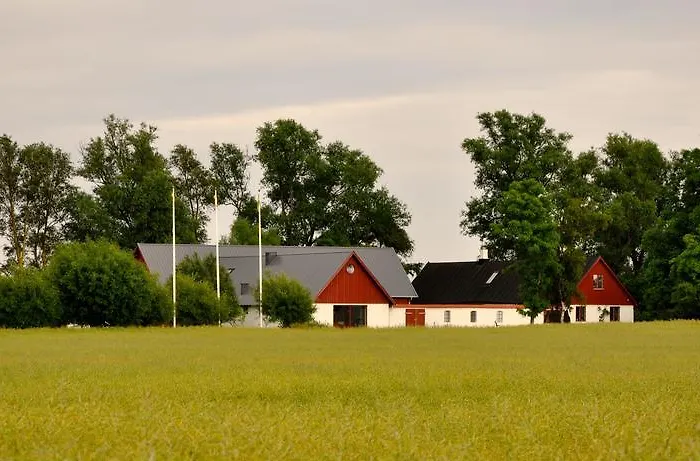 Nils Holgerssongården Bed and Breakfast Skurup