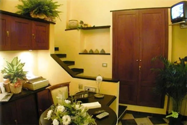 Camere D'Autore La Poesia Monterosso al Mare