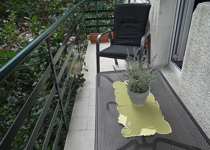Rooms Stella Split