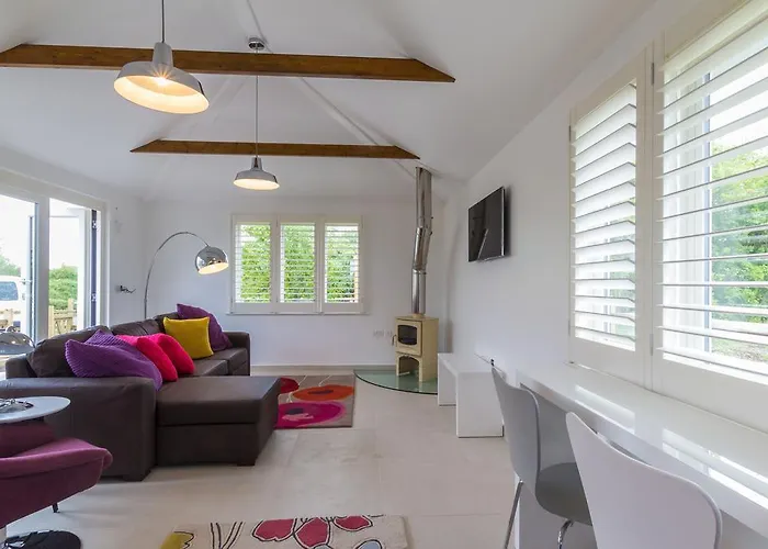 Harry'S At Spire Cottage Dog Friendly Cottage Chichester