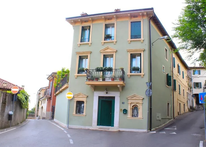 Bed and Breakfast Residenza La Vecchia Vigna Verona