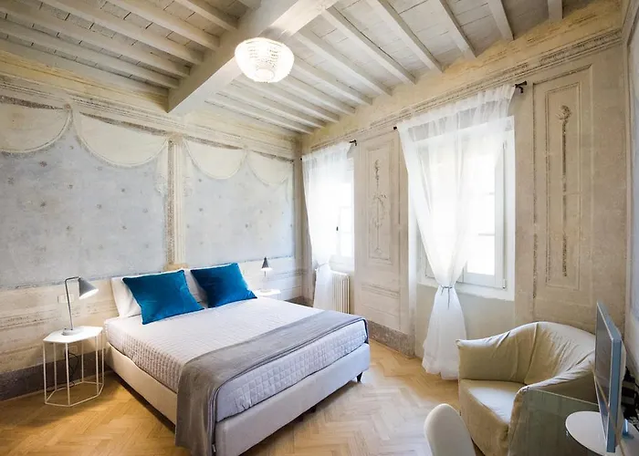 Il Piccolo Cavour Charming House B&B Arezzo