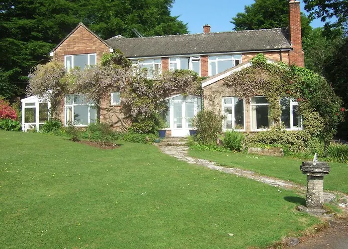 Howden House Bed And Breakfast Tiverton 