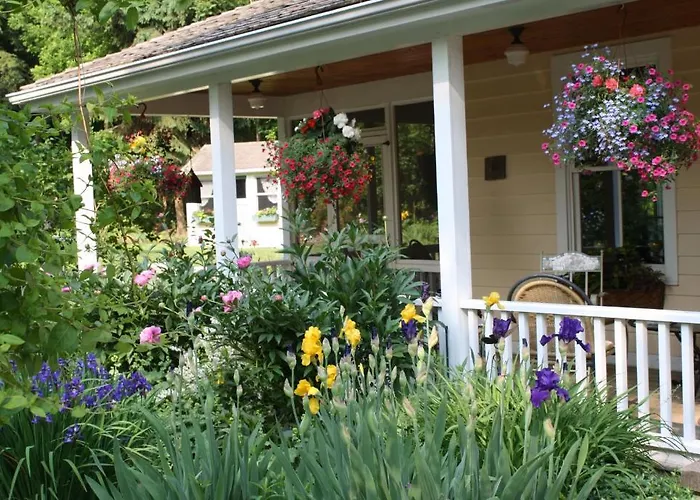 Royal Manor Bed & Breakfast Niagara-on-the-Lake