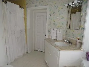 Middleton Family Bed And Breakfast Charleston