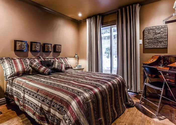 Le Cartier Bed And Breakfast Montreal