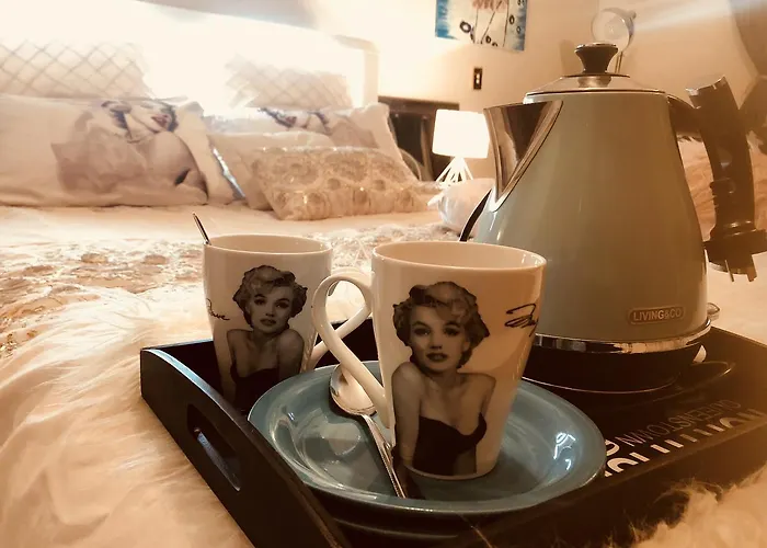 Breakfast At Tiffanys Bed & Breakfast Queenstown